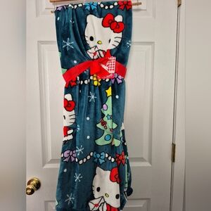 Hello Kitty Holiday Throw Blanket Sanrio Plush Christmas soft snow cold weather
